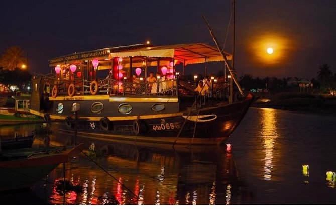 Hoi An Sunset Dining Cruise - The refurbished barge setup: what comfort really means here