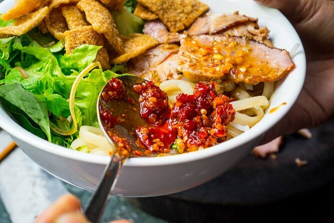HOI AN Sunset Food Tour - Night Market - Lantern Streets - Price and value: why $75 can work in Hoi An
