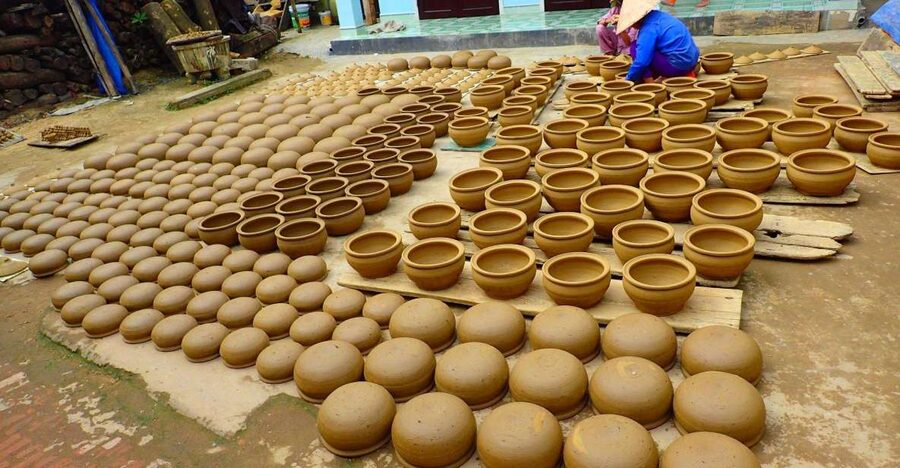 Hoi An: Thanh Ha Village Tour with Pottery Making and Gift - Xuan My Community Temple: why this stop isn’t just a photo break
