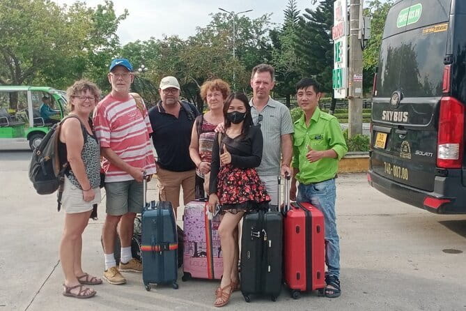 Hoi An to Da Nang Transfer - By Car - Should you book this Hoi An to Da Nang by-car transfer?