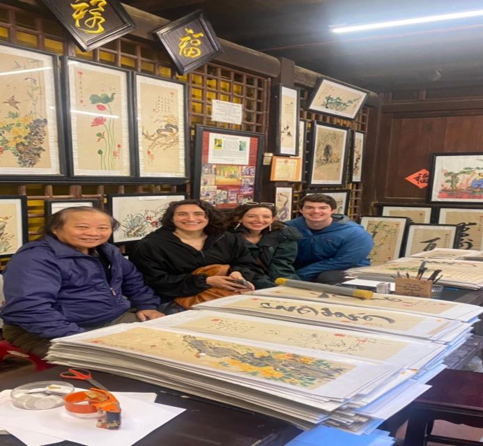 Hoi An: Traditional Vietnamese Calligraphy Class in Oldtown - Ancient and modern Vietnamese calligraphy: what you learn first