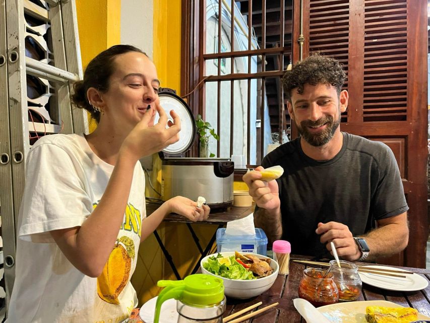 Hoi An Vegan Food Tour - Vegan Cao Lau noodles: a classic reworked for plant-based eating