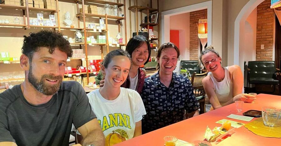 Hoi An Vegan Food Tour - Banh Xèo, fried wontons, and the sweet finish you’ll remember
