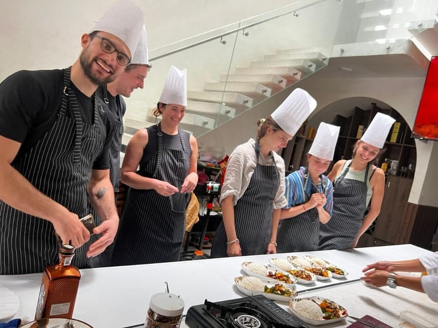 Hoi An:Vegetarian Cooking Class & Explore Market wChef Thanh - Meeting point and the 3-hour rhythm in Hoi An