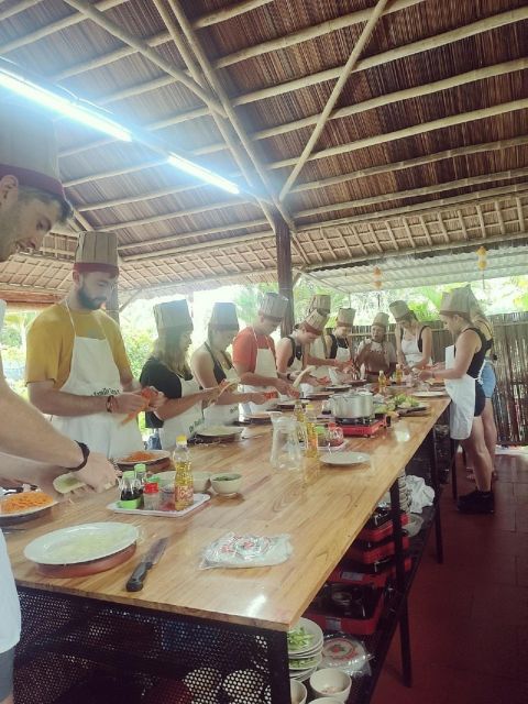 Hoi An : Vegetarian Cooking Class W Bamboo Basket Boat Tour - What you’re really paying for: value vs. expectations