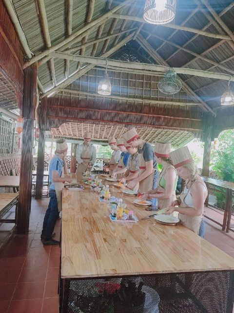 Hoi An : Vegetarian Cooking Class W Bamboo Basket Boat Tour - Small details that can make or break your day