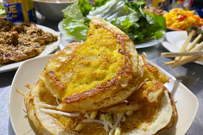 Hoi An Vespa Food Tour: Authentic & Exotic Food Culture - Hoi An at Dusk: The Vespa Ride That Gets You Off Main Roads