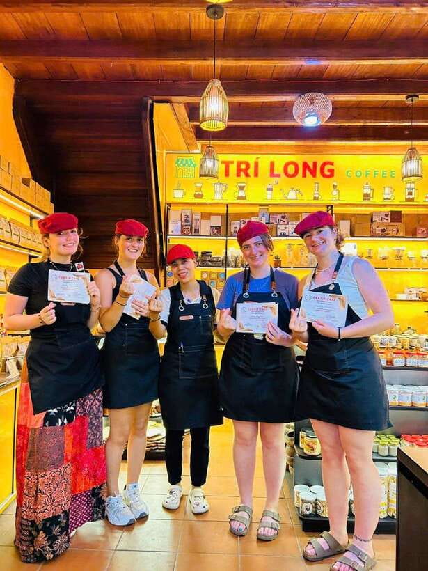 Hoi An: Vietnamese Coffee Making Workshop at Local Roastery - Where You Meet at Trí Long Coffee (And How to Spot Your Guide)