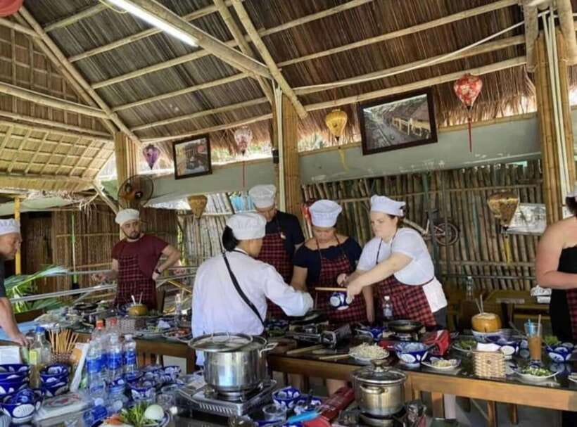 Hoi An : Vietnamese Cooking Class with Phở and Eco Tour - Who should book this cooking class + Bay Mau boat?