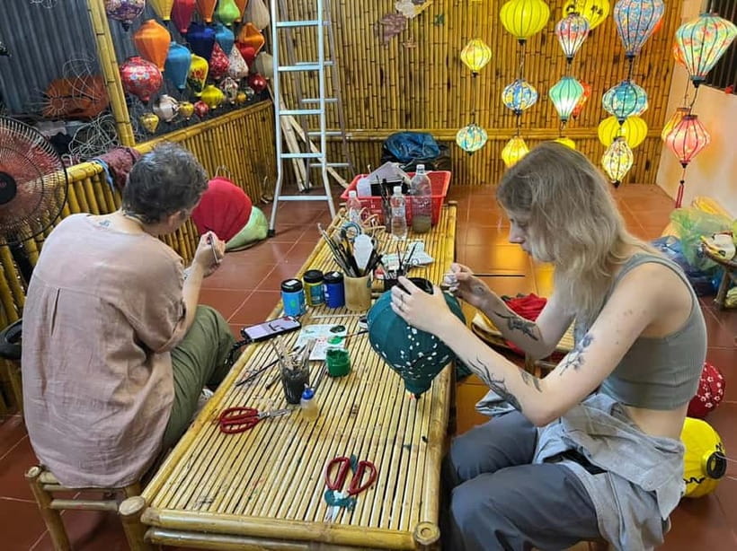 Hoi An: Vietnamese Foldable Lantern Making Workshops - What You’ll Create: A Foldable Hoi An Lantern That Feels Personal