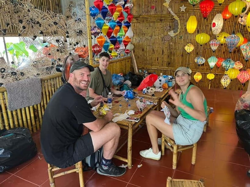 Hoi An: Vietnamese Foldable Lantern Making Workshops - 90–150 Minutes of Crafting: Express vs Full Class