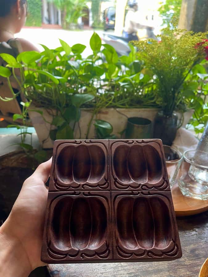 Hoi An: Wood Carving Workshop with Local Craftsmen - Tea, village stories, and the first steps of your wood piece