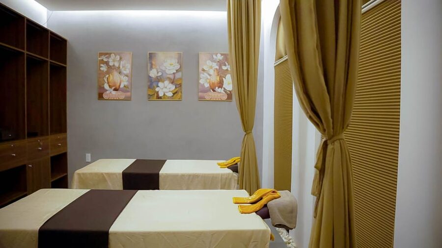 Hoi An: Ylang Ylang Spa Experience (Free pick up for 2pax++) - Entering Ylang Ylang Spa: A Calm Start Before You Even Lie Down