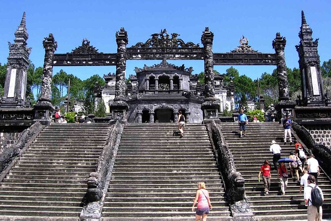 Hue city tour from Hoi An or Da Nang - Private tour - Hue Imperial City (The Citadel): The Main Event, Timed Right