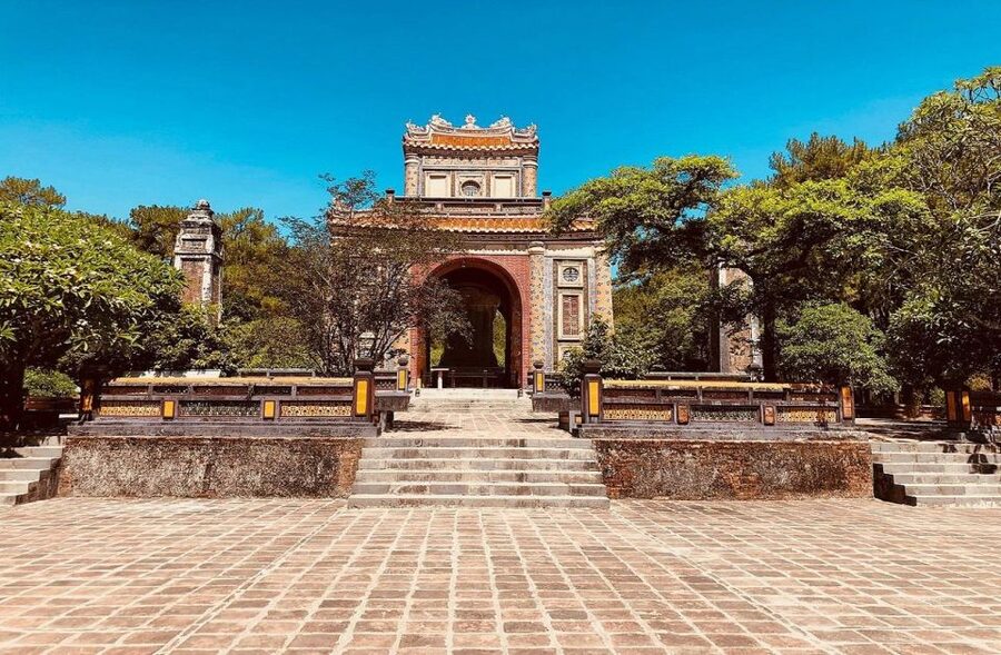 Hue City Tour with Dragon Boat from Hue or Danang or Hoi An - Should you book this Hue City Tour with dragon boat?