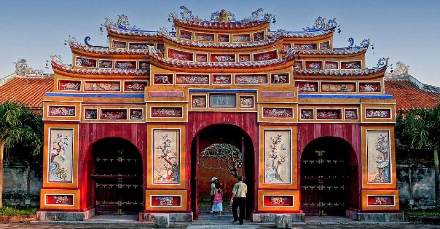 Hue City Tour with Dragon Boat from Hue or Danang or Hoi An - From Danang or Hoi An to Hue: the coastal drive break you don’t want to skip