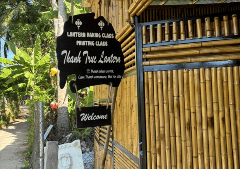 Lantern Making Class with Hotel pick-up -Thanh Truc Lantern - Group size and comfort: how it feels when the class is small