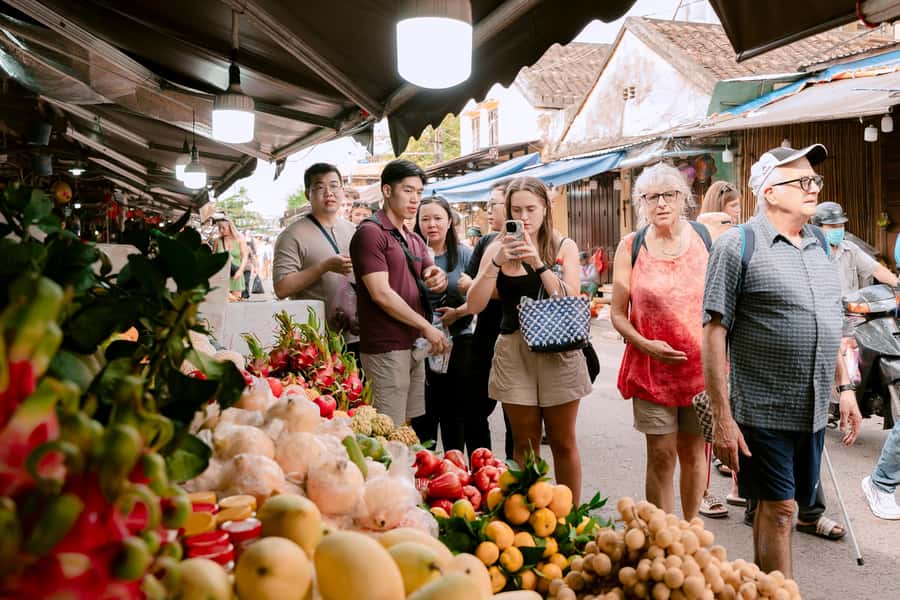 Market Tour - Cooking Class - Coconut Boat Riding - The Cooking Class With a Local Chef: Your Lunch or Dinner Plan