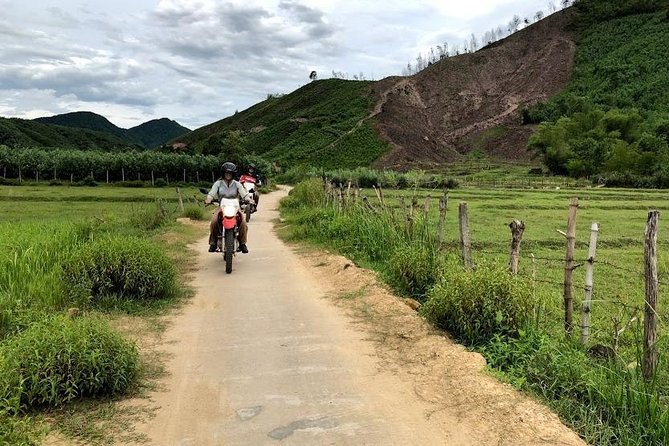 My Son Adventures Loop (1 ngày -150km) - Floating Bridge, Farmers in the Fields, and Handmade Sleeping Mats