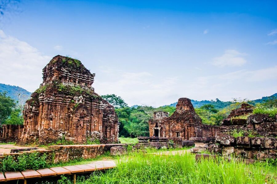 My Son HolyLand Sunset Trip & Cruise From Hoi An or Da nang - My Son Sanctuary Walk: Cham Ruins, Hindu-Era Clusters, and Performances
