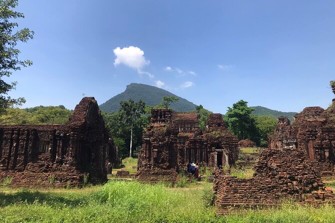 My Son sanctuary half day private Tour - The Champa dance warm-up before the ruins