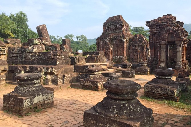 My Son Sanctuary - small group tour and Thu Bon river cruising - The temple-to-boat transition: lunch and downtime before you cruise