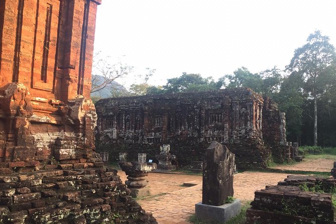 My Son Sanctuary - small group tour and Thu Bon river cruising - Thu Bon River cruise: what to watch for on the water