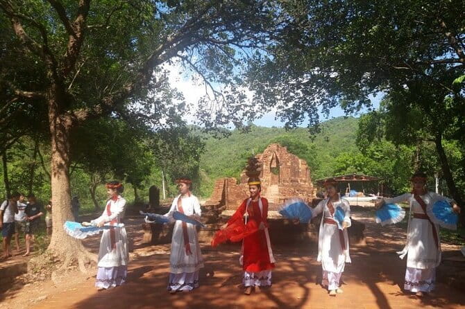 Mystic Marble Mountains & Hell Cave with Lady Buddha Stop - Linh Ung Pagoda on Monkey Mountain: the 67m Lady Buddha payoff