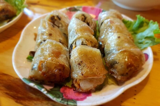 Night Life Street Food Tours Hoi An - What you actually eat: spring rolls, white rose, and egg coffee included