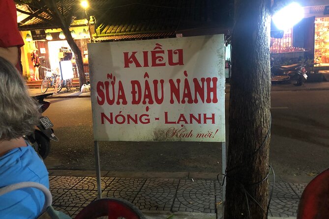 Night Life Street Food Tours Hoi An - Timing and meeting point: how to not start frazzled