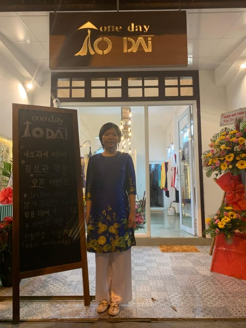 One Day Ao Dai Rental in Hoi An - Private group, English support, and skipping the hassle
