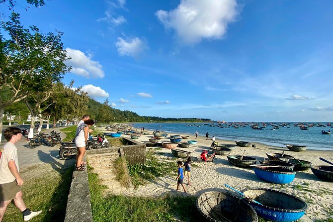 PRIAVATE DaNang CITY TOUR-FOOD TOUR-Sunset BOAT TRIP on Han river - Marble Mountains and Am Phu Cave: the stop with real walking (and real payoff)