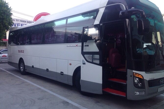 Private Departure Transfer: From Hotel in Hoian to Danang International Airport - Support When Things Go Sideways: Use the 24/7 Line Early