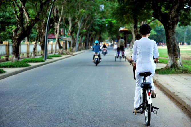 Private Departure Transfer: From Hotel in Hoian to Danang International Airport - Vehicle and Driver: What You’re Paying For (and What “Private” Means)
