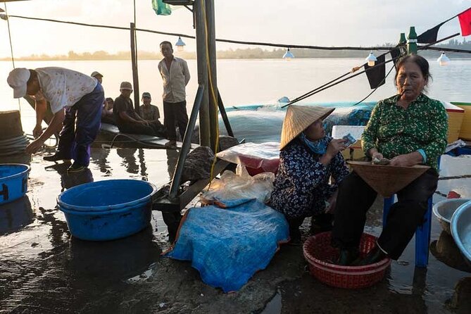 Private Hoi An River Life Photo Tour - The 5:00am reality: how to be ready for early light