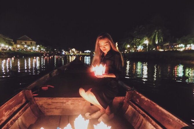Private Night Boat Trip and Floating Lantern on Hoi An River - From 142 Trần Phú to the water: what the timing feels like