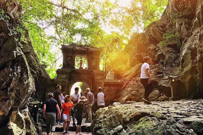 Private Shore Excursion to Danang city and Hoi an from TienSa/Chanmay Port - First stop: Marble Mountains with real time to explore
