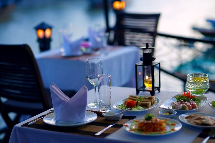 Romantic Sunset Dinner Cruise in Hoi An - Practical tips for an easy, photo-friendly evening