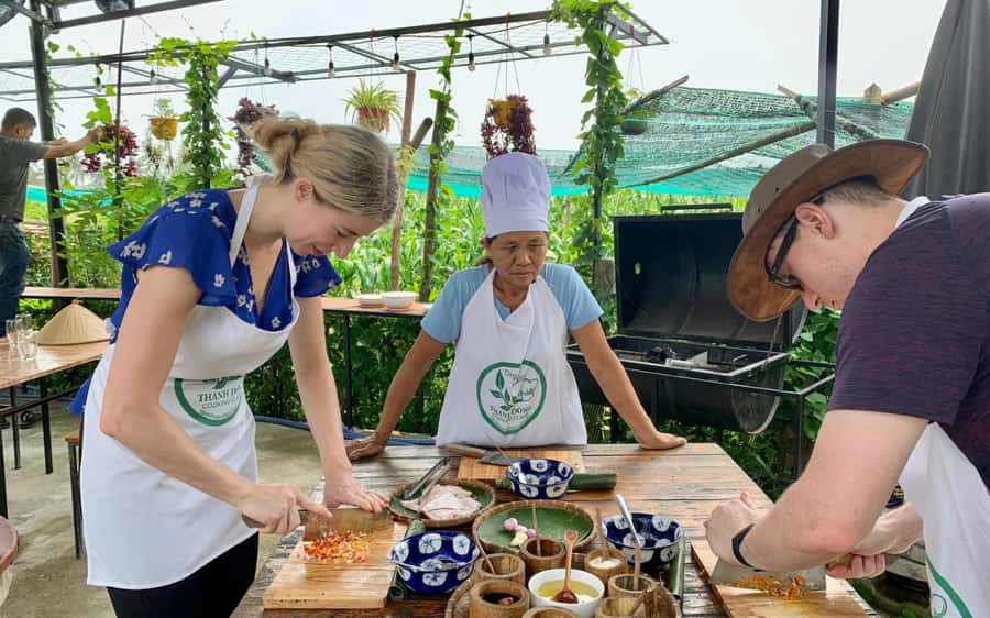 Rural Cycle, Market Tour, Basket Boat & Organic Farm Cooking - Rural Hoi An in Four Hours: how this tour plays out