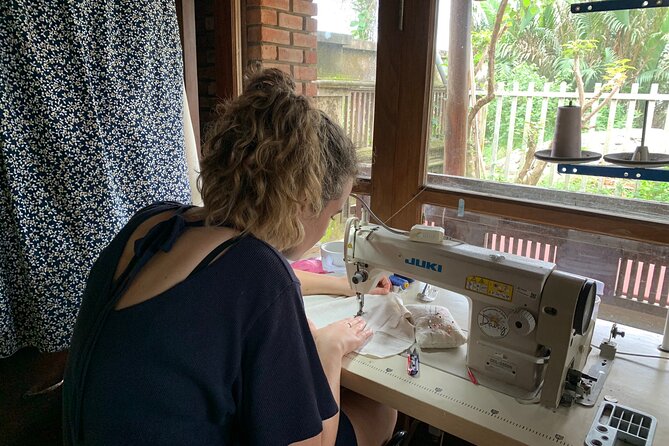 Sewing Workshop Hoi An Make Your Own Favorite Clothing - Daisy and Huyền: English-Friendly, Beginner-Respecting Guidance