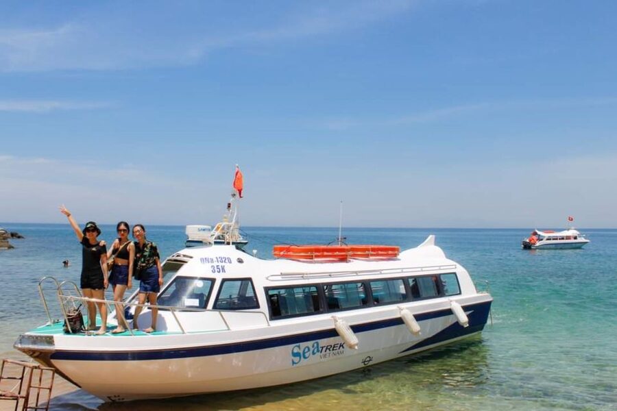 Snorkeling Cham Island: Snorkeling Tour by Speed Boat - Bai Chong Beach: hammocks, sun, and optional swims