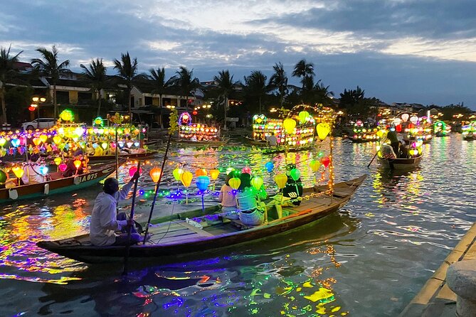 Street Food Walking Tours With Colourful Lanterns Boat Ride - Street Food + Dinner Included: Eating Without the Guesswork