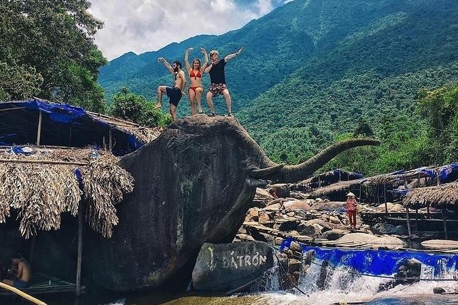 Top Gear Hai Van Pass between Hoi An or Da Nang to Hue - Stop 1: Marble Mountains trekking (about 40 minutes)