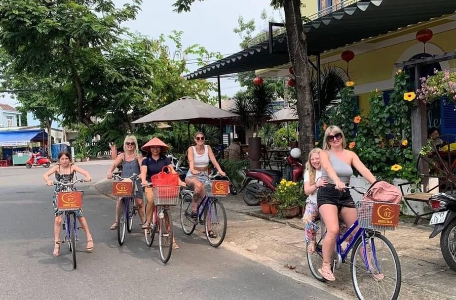 Traditional Vietnamese Cooking Class in Leina Cookery - Choose your dishes, then cook step-by-step with your teacher