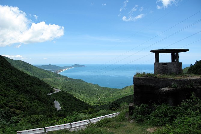 Travel from Hoi An/Da Nang to Hue with Scenic Mountain Drive - Door-to-Door Pickup in Hoi An or Da Nang