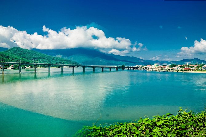 Travel from Hoi An/Da Nang to Hue with Scenic Mountain Drive - Lang Co Beach: A Fast, Refreshing Reset