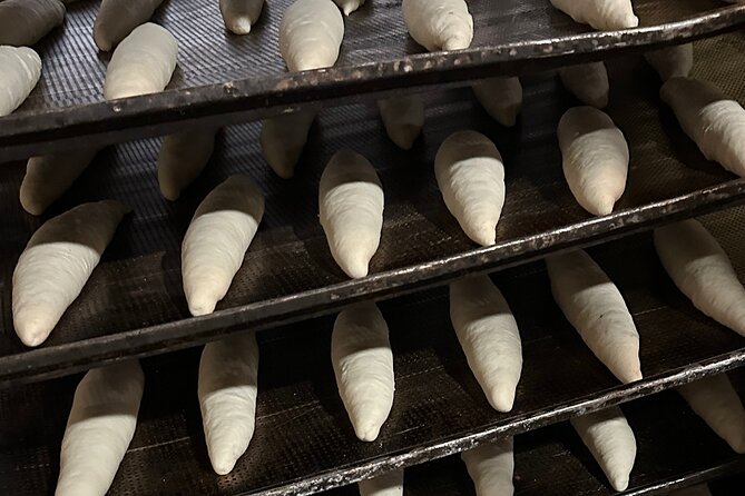 Vegan Food Tour - Untold Stories of Hoi An - Your Guide Makes (or Breaks) the Tour Experience